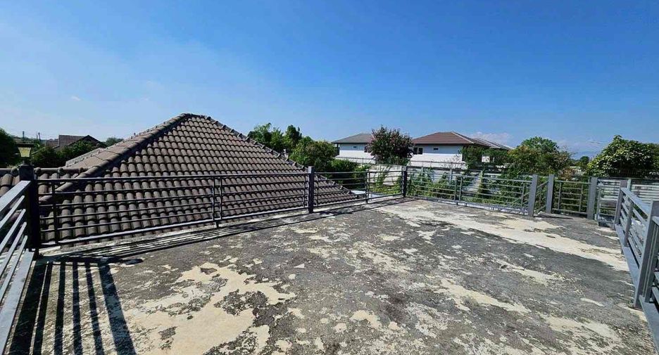 For sale 3 ベッドルーム house in San Kamphaeng, Chiang Mai