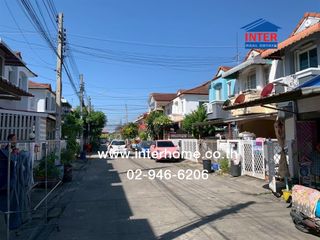 For sale 2 bedrooms townhouse in Khlong Sam Wa, Bangkok