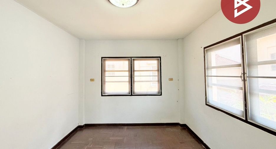 À vendre 3 chambres maison à Bang Khae, Bangkok
