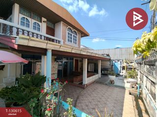 Haus zum Kauf mit 4 Zimmer in Phra Samut Chedi, Samut Prakan