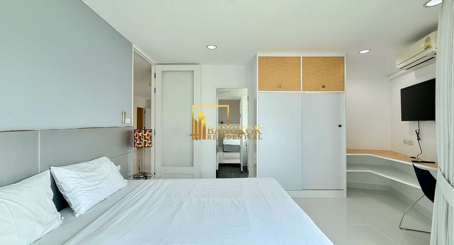For rent 3 bedrooms condo in Watthana, Bangkok