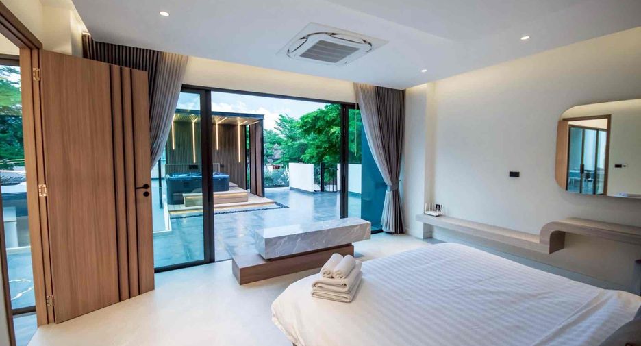 For rent and for sale 6 bedrooms villa in Sattahip, Chonburi