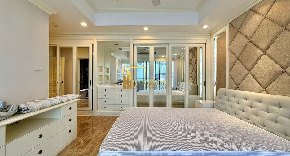 Condo en alquiler de 3 habitaciones en Khlong Toei, Bangkok