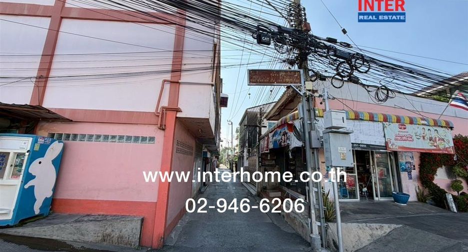 Apartamento en venta de 18 habitaciones en Thung Khru, Bangkok