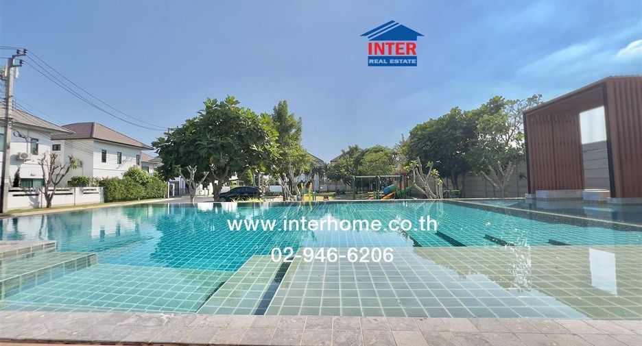 Casa en venta de 4 habitaciones en Sai Mai, Bangkok