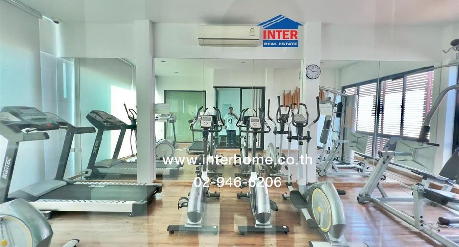 Casa en venta de 4 habitaciones en Sai Mai, Bangkok