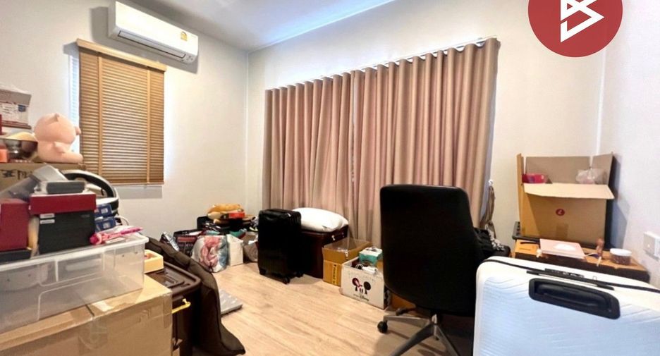 For sale 3 bedrooms house in Phan Thong, Chonburi
