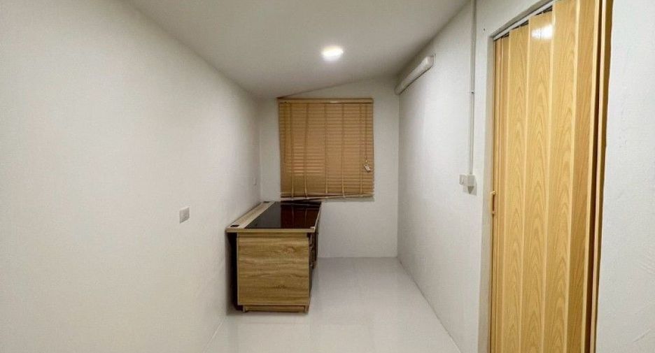 For sale studio house in Ban Chang, Rayong