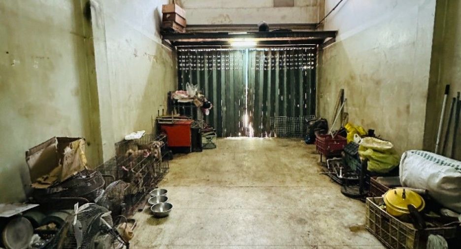 For sale retail Space in Bang Bon, Bangkok