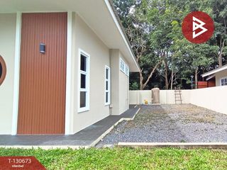 For sale 3 bedrooms house in Mueang Nakhon Si Thammarat, Nakhon Si Thammarat
