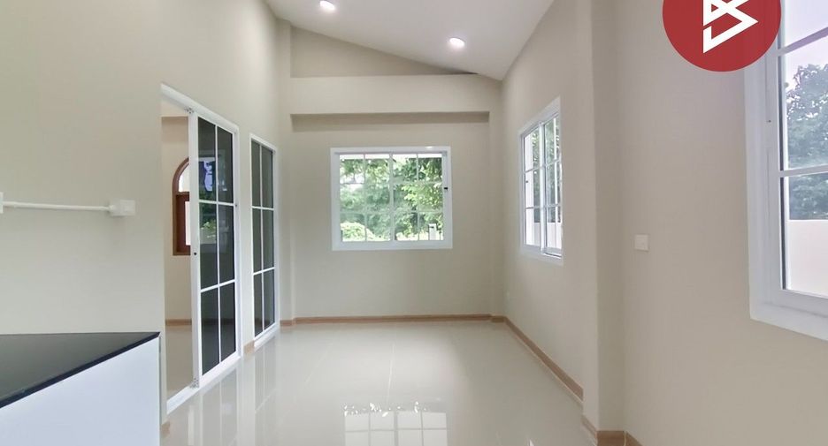 For sale 3 ベッドルーム house in Mueang Nakhon Si Thammarat, Nakhon Si Thammarat