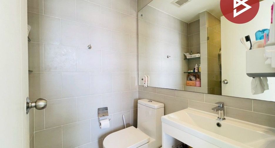 À vendre 1 chambre condo à Bang Phlat, Bangkok