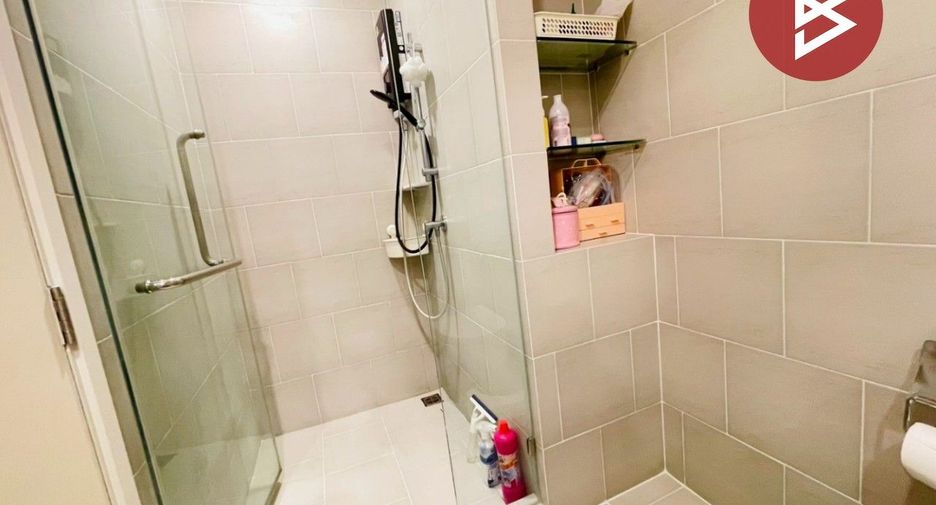 À vendre 1 chambre condo à Bang Phlat, Bangkok