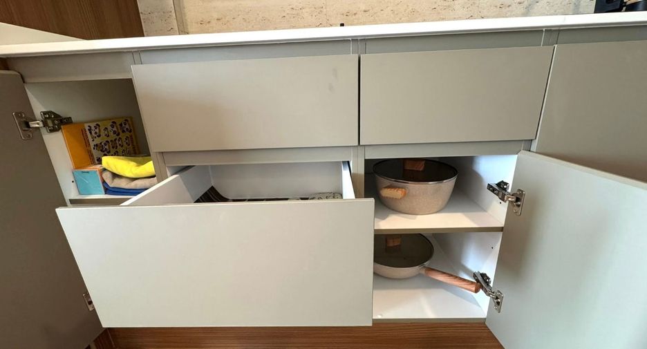 For sale 1 Beds condo in Watthana, Bangkok