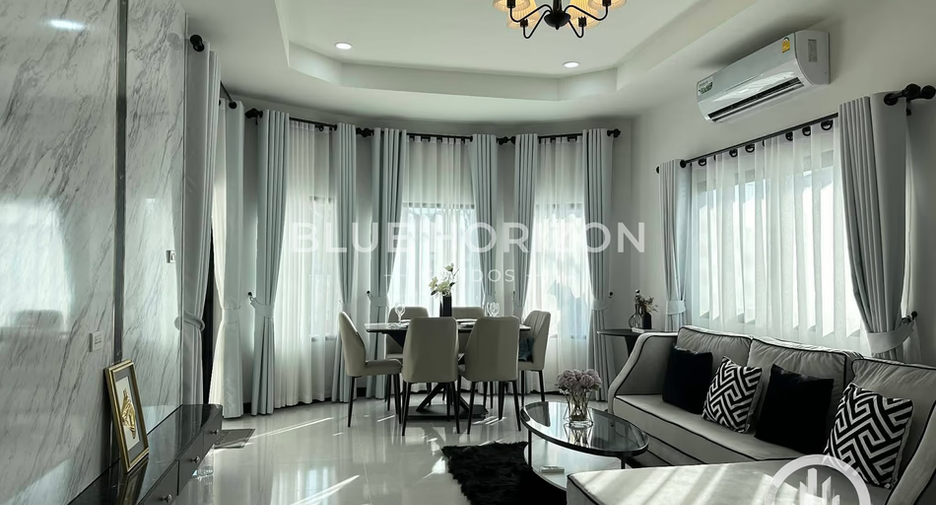 Casa en venta de 3 habitaciones en Bang Lamung, Chonburi