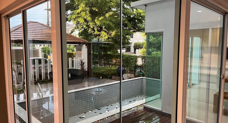 出租 3 卧室 独立屋 在 Lat Phrao, 曼谷