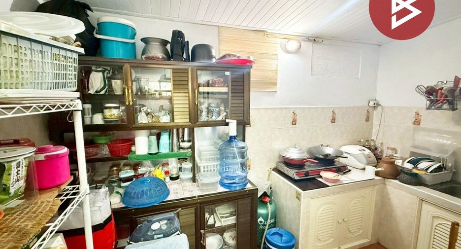 For sale 2 bedrooms townhouse in Don Mueang, Bangkok