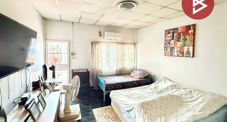 For sale 2 bedrooms townhouse in Don Mueang, Bangkok