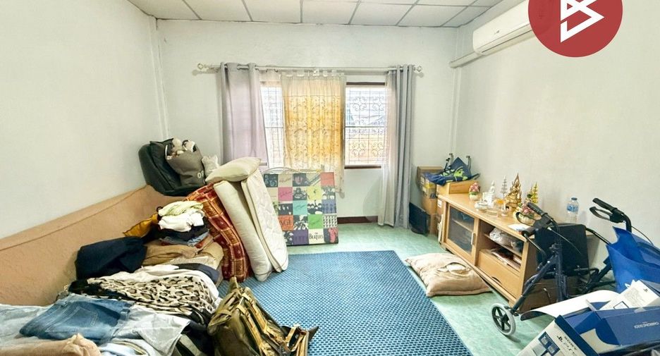 For sale 2 bedrooms townhouse in Don Mueang, Bangkok