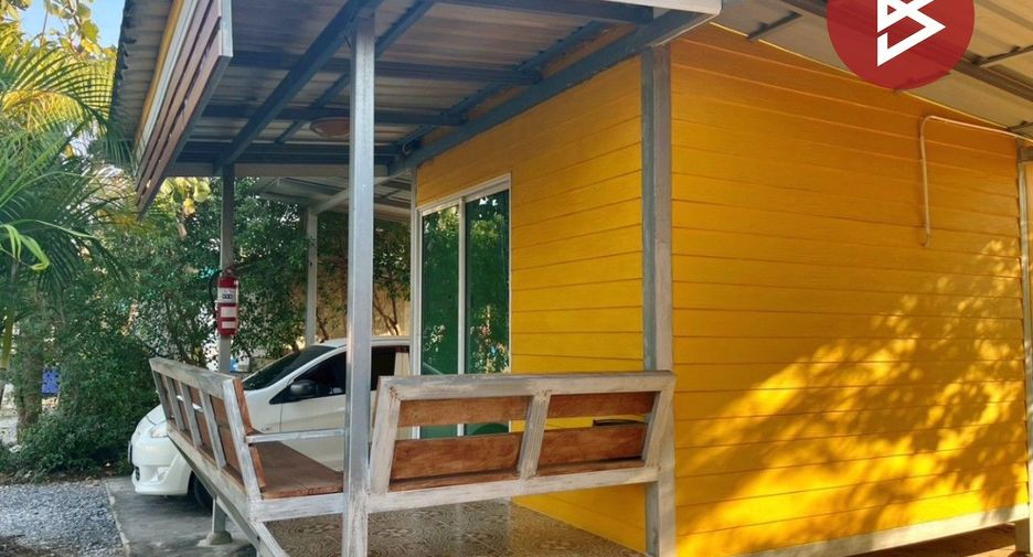 For sale hotel in Wat Sing, Chainat