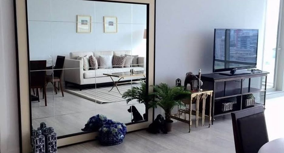 For rent 2 ベッドルーム condo in Pathum Wan, Bangkok