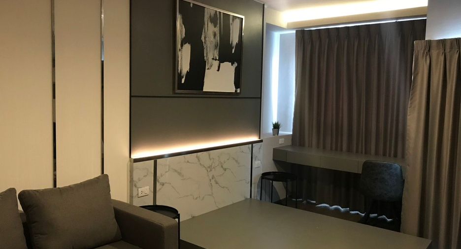For sale 1 bed condo in Phra Khanong, Bangkok