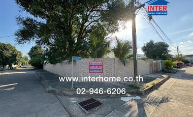 For rent and for sale 4 bedrooms house in Prawet, Bangkok