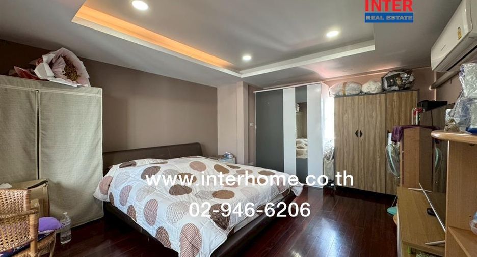 For rent and for sale 4 bedrooms house in Prawet, Bangkok