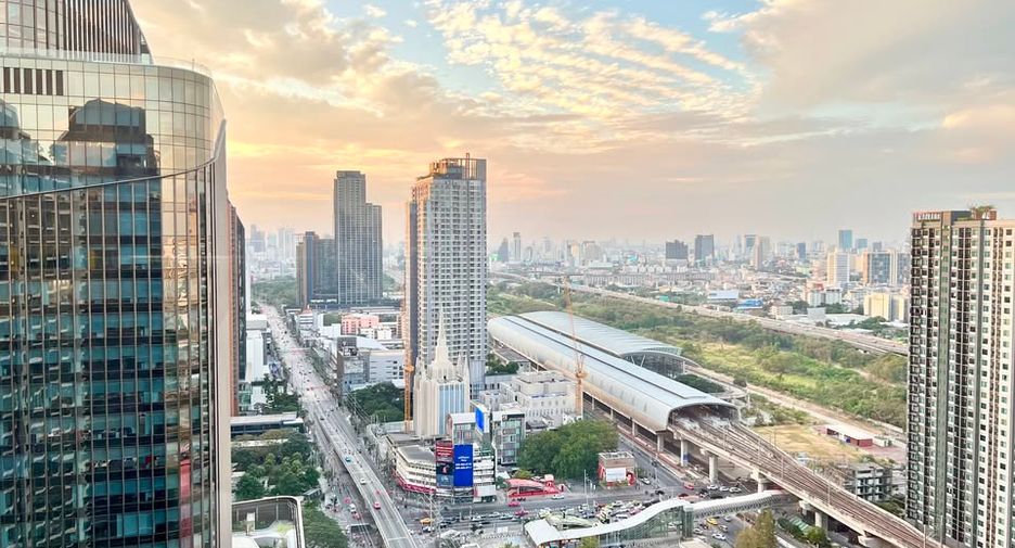 For rent 1 Beds condo in Watthana, Bangkok