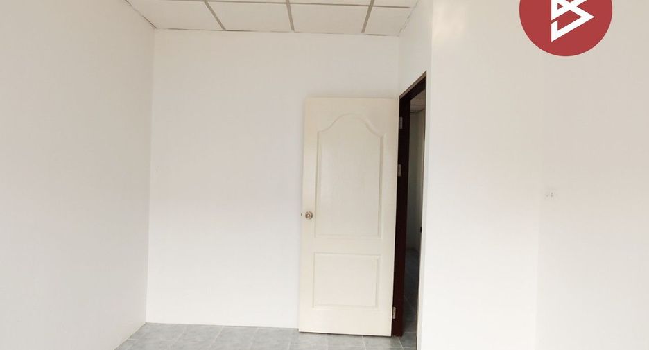 For sale 3 ベッドルーム townhouse in Phutthamonthon, Nakhon Pathom