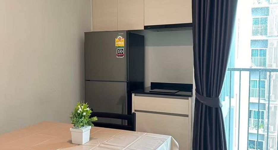 Wohnung zur Miete mit 2 Zimmer in Huai Khwang, Bangkok