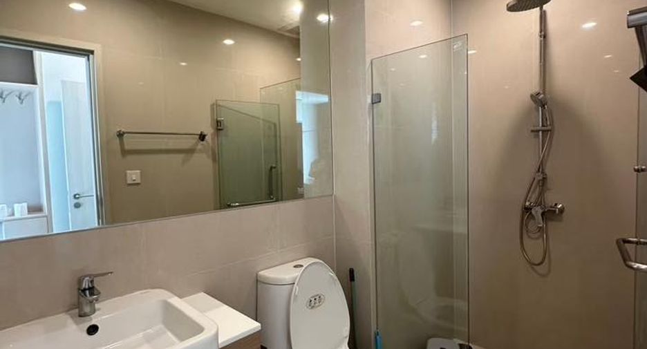 Wohnung zur Miete mit 2 Zimmer in Huai Khwang, Bangkok
