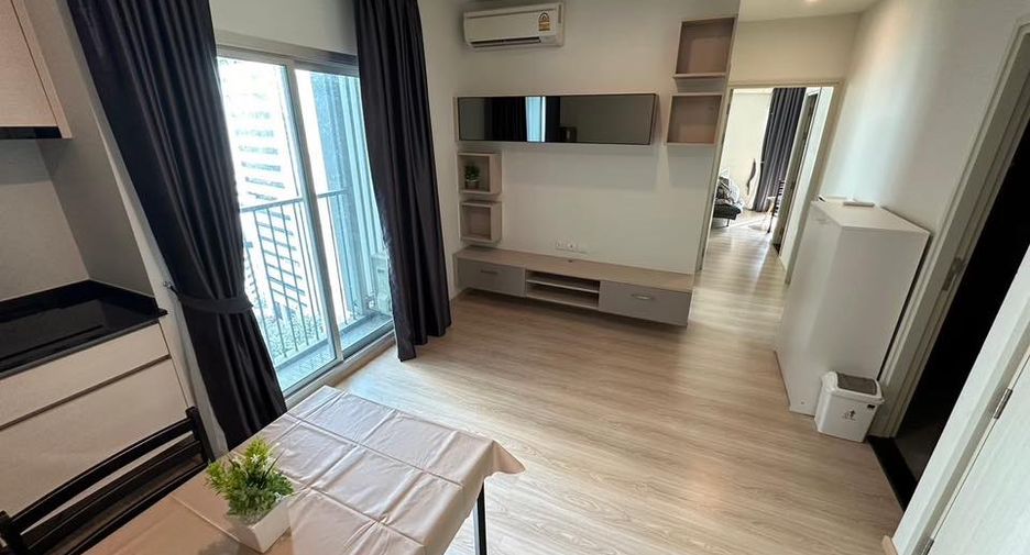 Wohnung zur Miete mit 2 Zimmer in Huai Khwang, Bangkok