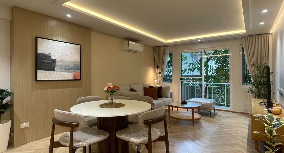 For sale 2 bedrooms condo in Watthana, Bangkok