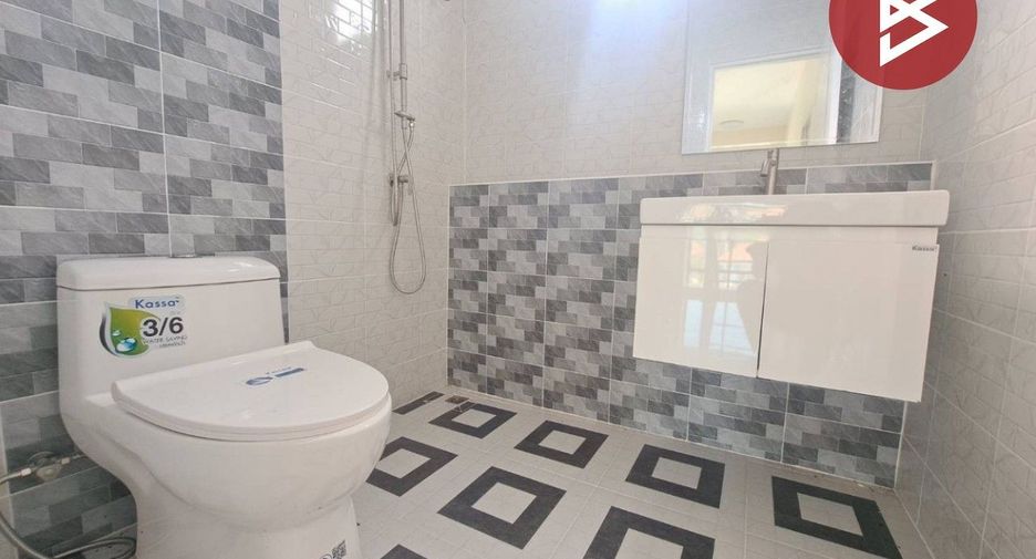 For sale studio house in Wat Sing, Chainat