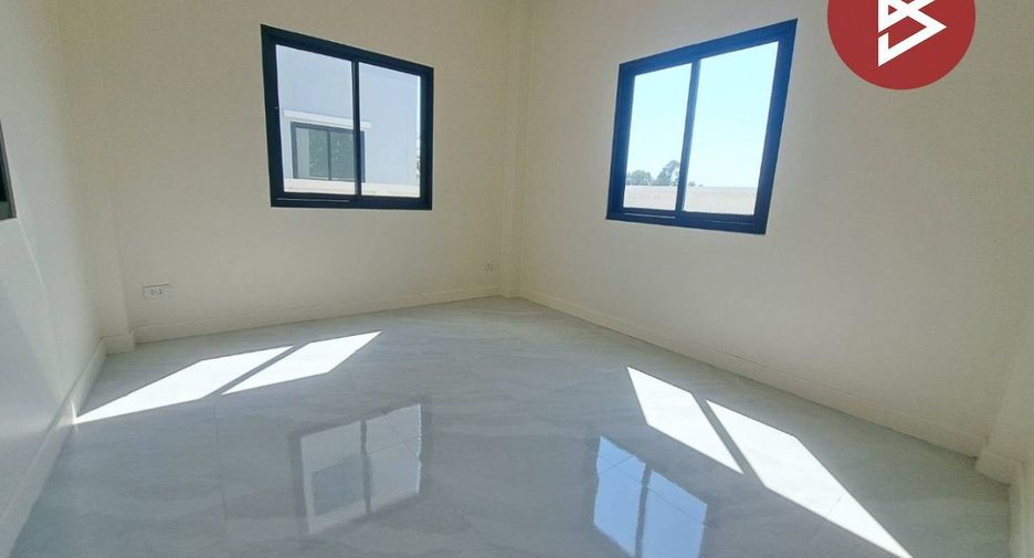 For sale studio house in Wat Sing, Chainat