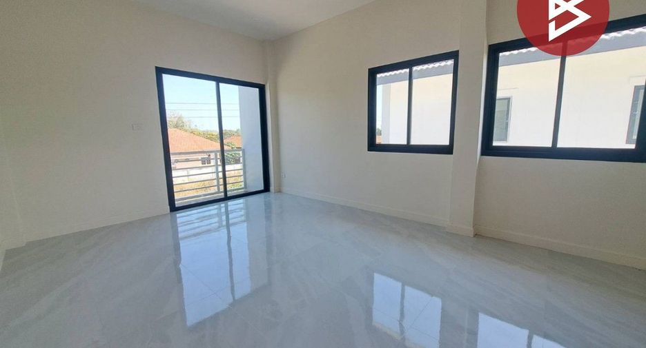 For sale studio house in Wat Sing, Chainat