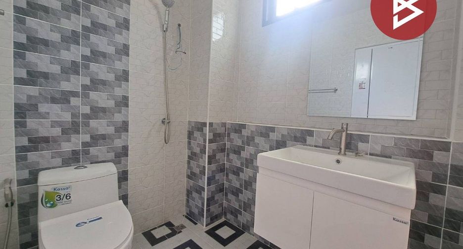 For sale studio house in Wat Sing, Chainat