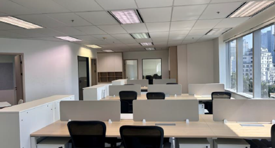 For rent office in Pathum Wan, Bangkok