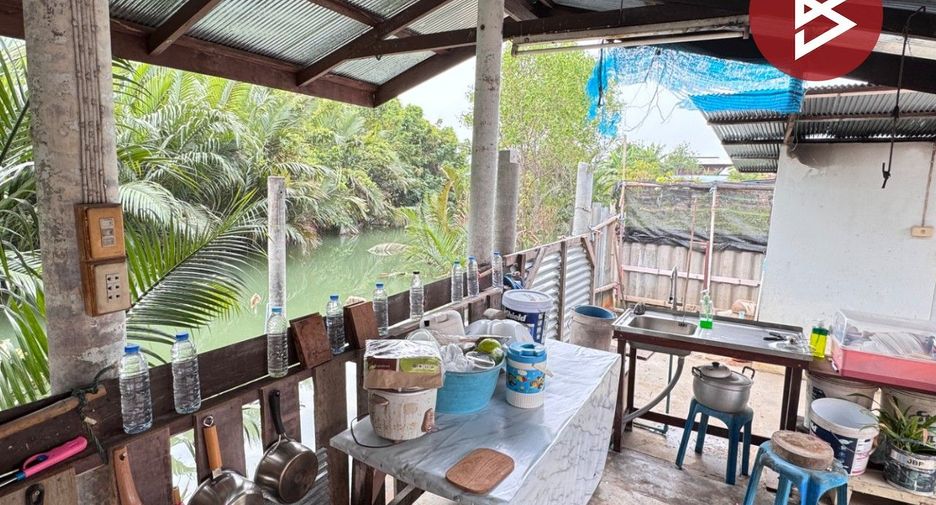 For sale スタジオ house in Mueang Samut Songkhram, Samut Songkhram