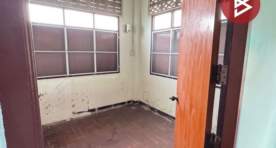 For sale スタジオ house in Mueang Samut Songkhram, Samut Songkhram