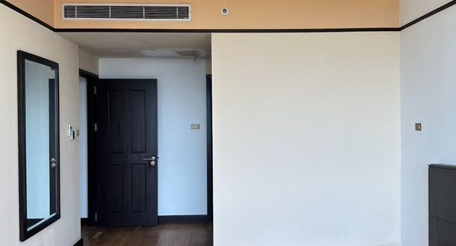 For sale 2 bedrooms condo in Pathum Wan, Bangkok