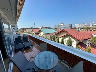 For rent 3 bedrooms condo in Bang Lamung, Chonburi