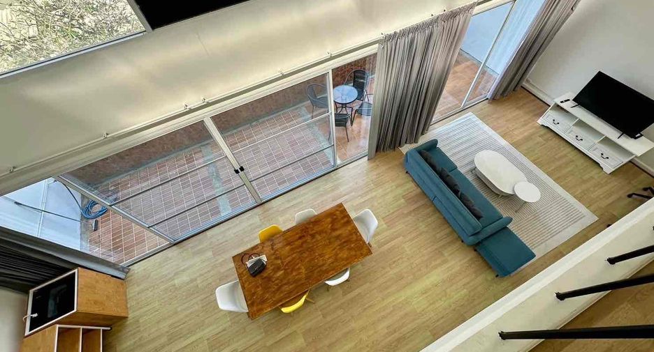 For rent 3 bedrooms condo in Bang Lamung, Chonburi