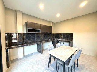 Villa zur Miete mit 6 Zimmer in Bang Lamung, Chonburi