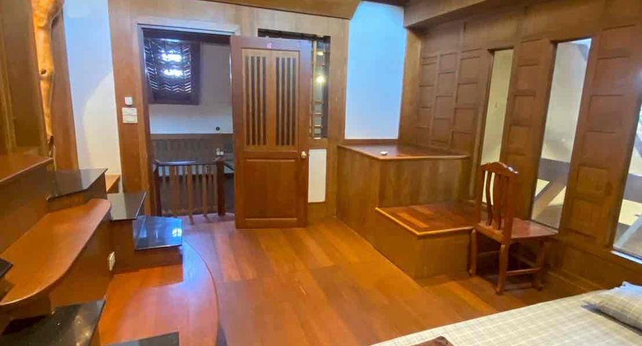 Villa zur Miete mit 7 Zimmer in Sattahip, Chonburi