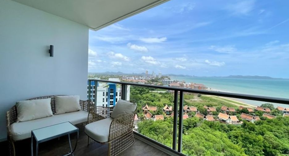 For rent 2 bedrooms condo in Bang Lamung, Chonburi