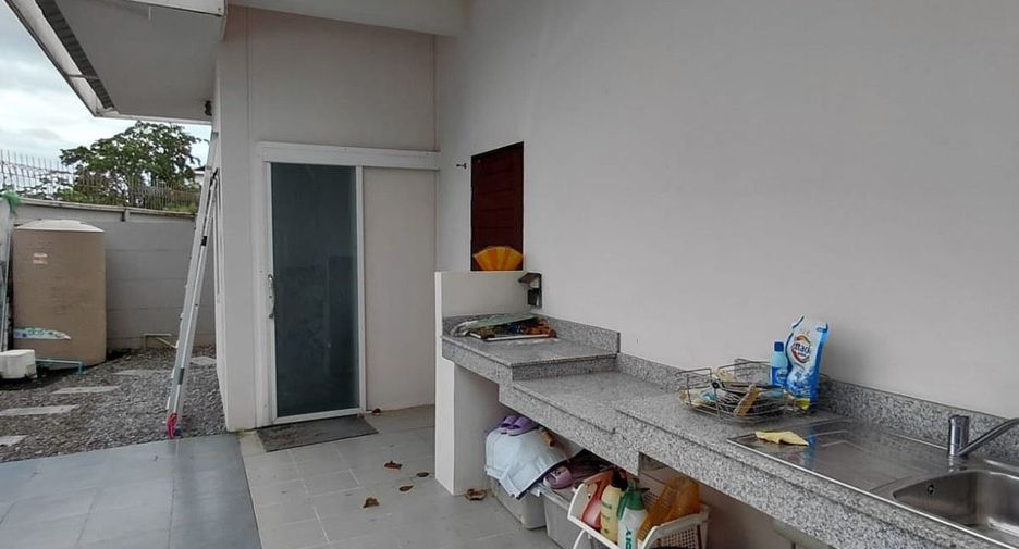 Haus zum Kauf mit 4 Zimmer in Hang Dong, Chiang Mai