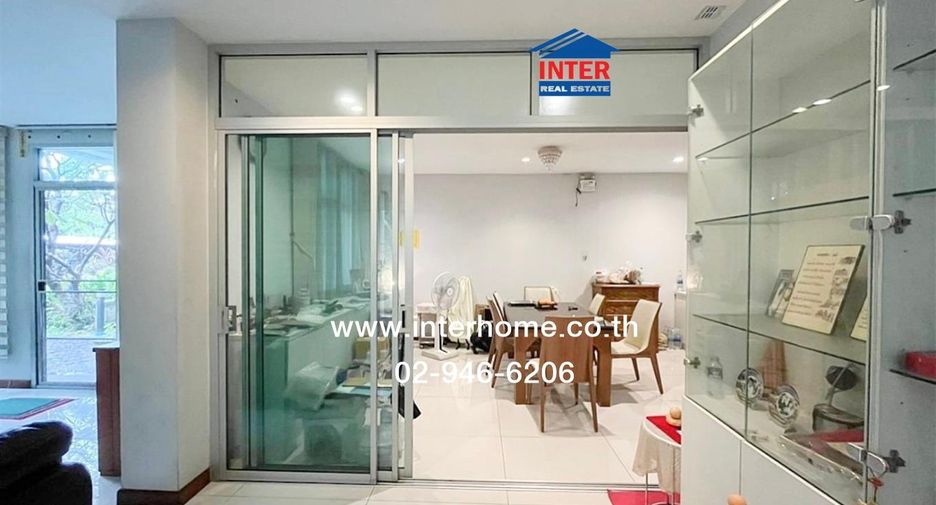 Продажа офис в Mueang Nonthaburi, Нонтабури