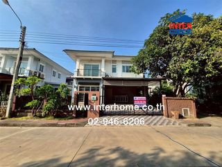 Casa en venta de 4 habitaciones en Bang Khae, Bangkok